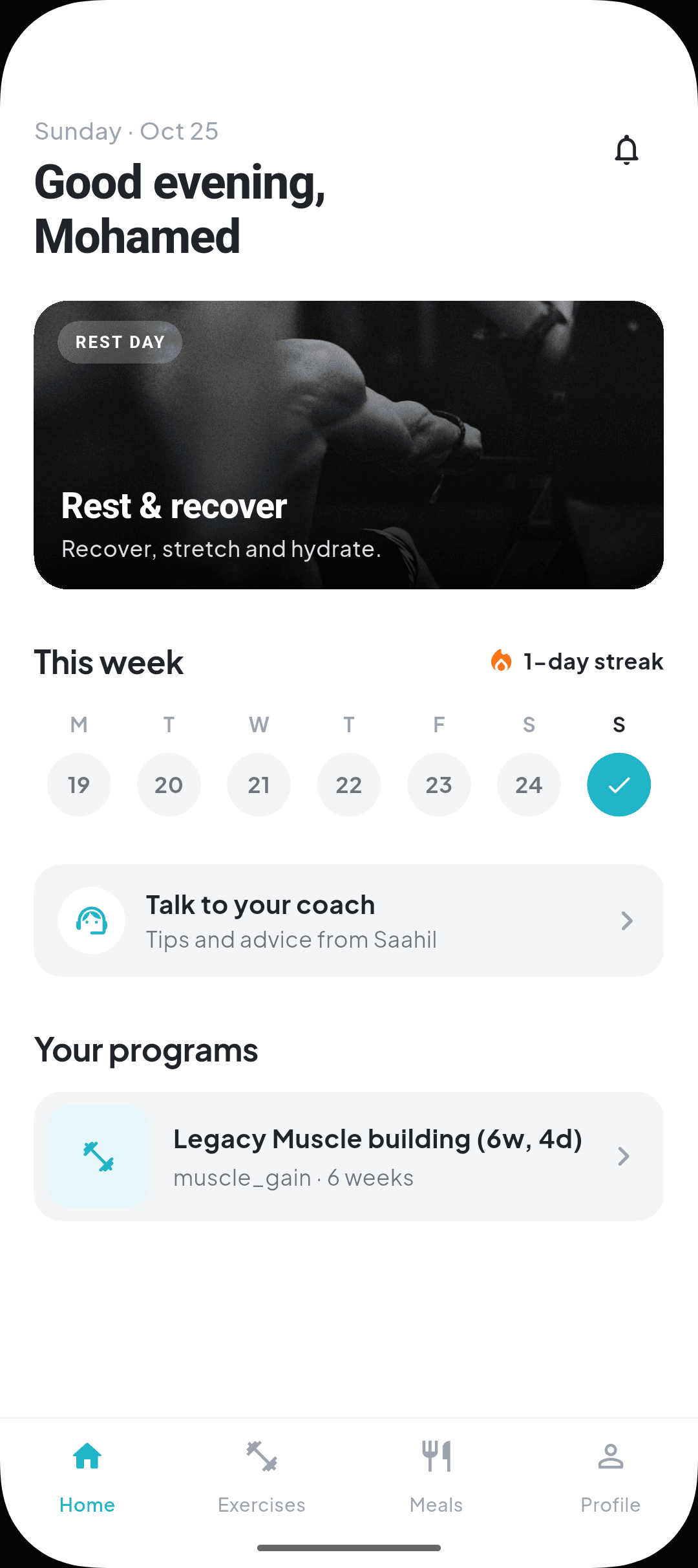 Saahil app home screen showing the daily recovery plan, weekly streak, coach support, and training program.